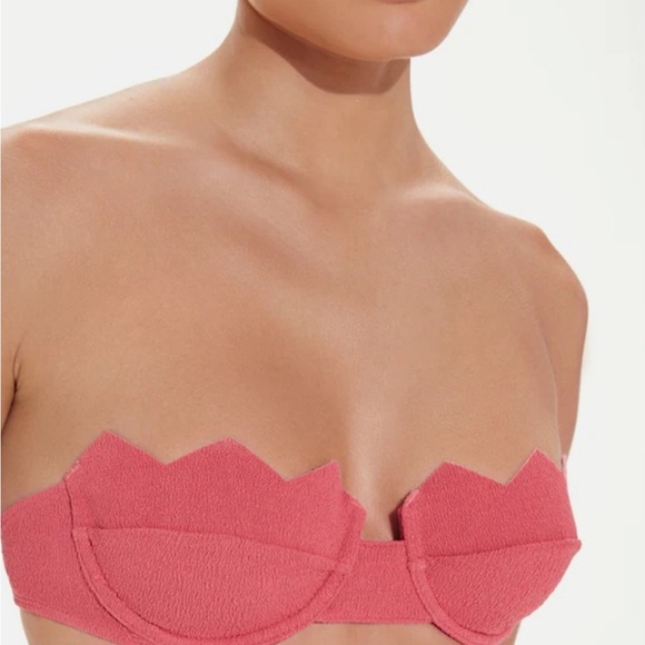 NWT VIX Solid Imani Bandeau Bikini Top in Pink - Picture 2 of 5